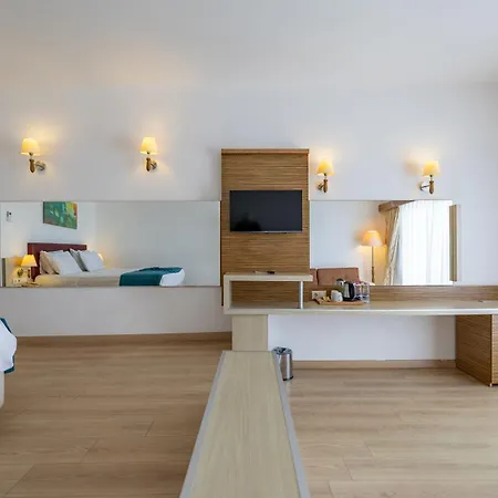 Azure By Yelken 5* Turgutreis